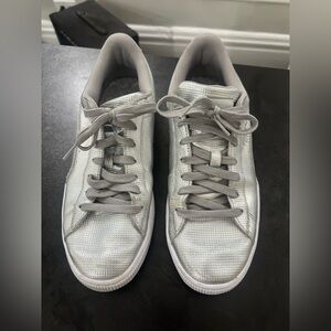 Puma Basket Women’s Metallic Silver Sneakers Size 9.5